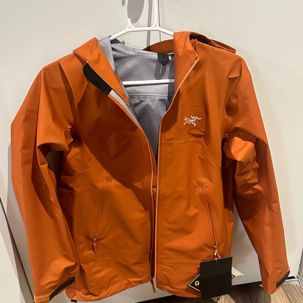 Arc’teryx Women Beta Jacket